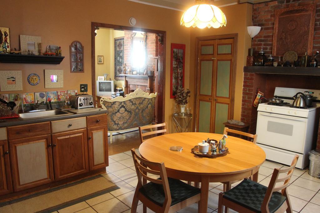 New York Homestay Newark Bilik gambar