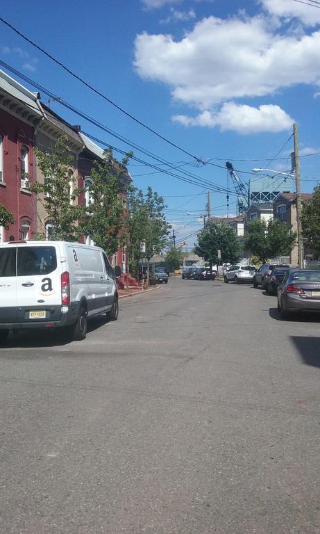 New York Homestay Newark Luaran gambar